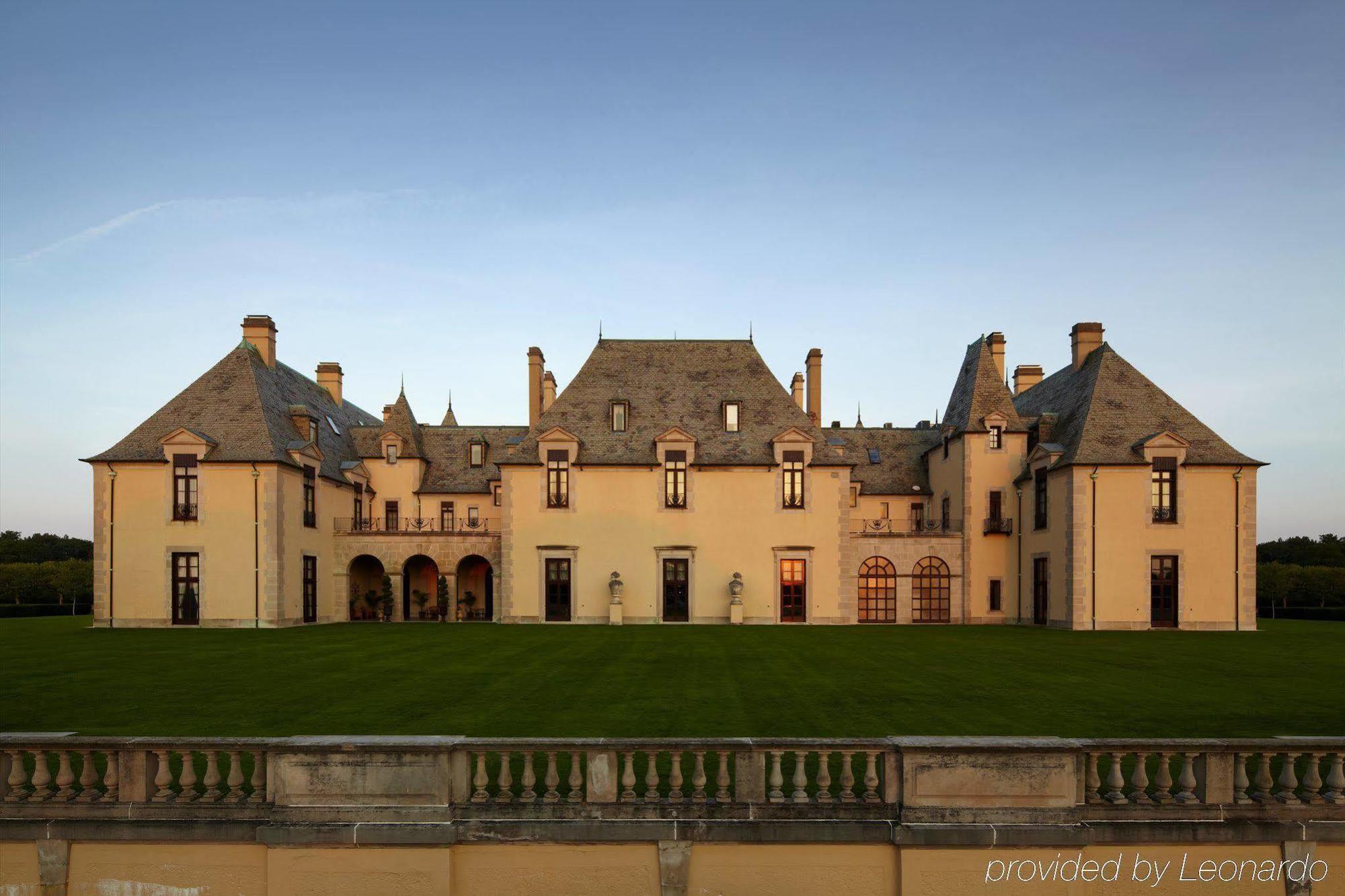 Oheka Castle Hotel & Estate Huntington Exterior photo