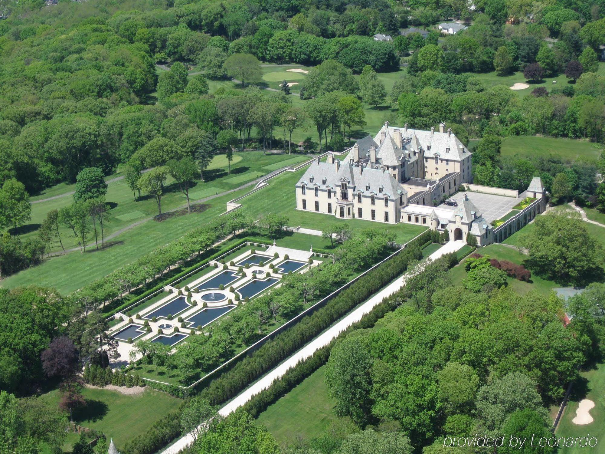 Oheka Castle Hotel & Estate Huntington Exterior photo